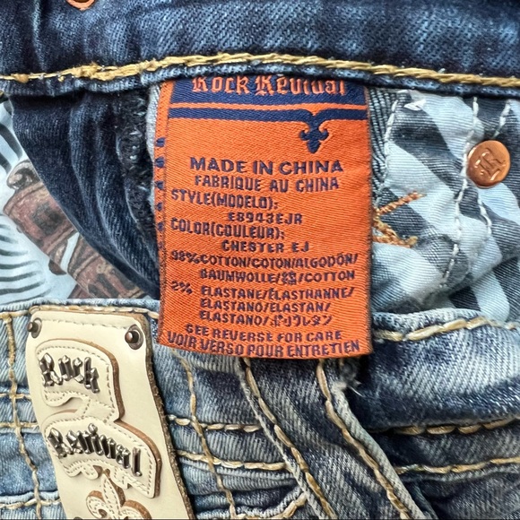 Rock Revival Chester Relaxed Straight Leg Jeans Distressed Size 32 waist - Picture 11 of 16